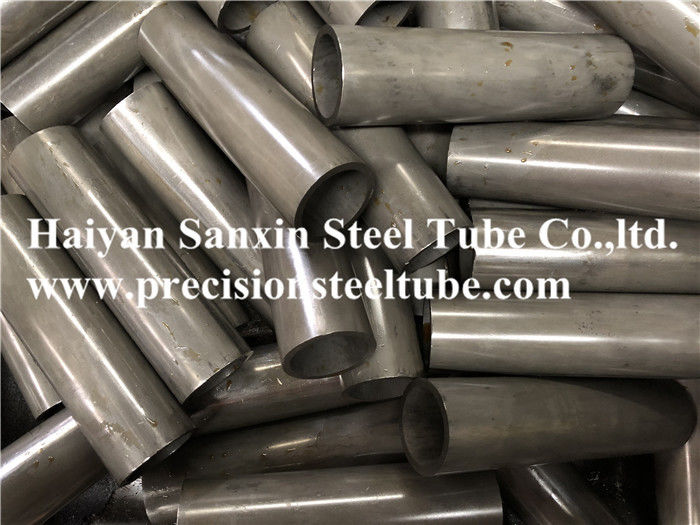 Auto Parts Hydraulic Steel Pipe , Round Steel Cylinder Pipe Smooth Surface